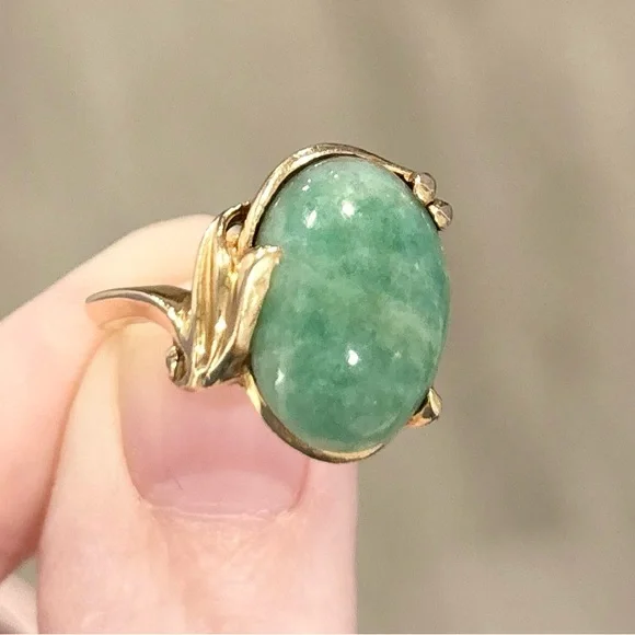 14K Large Aventurine Jade natural sparkling medium green vintage solid gold ring - Picture 1 of 11